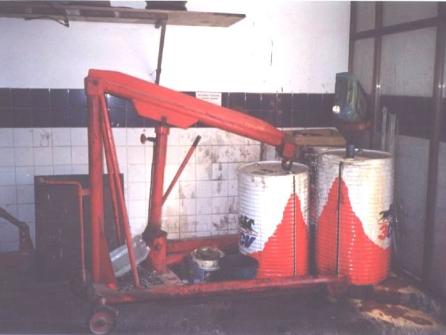 GRUA MOTOR